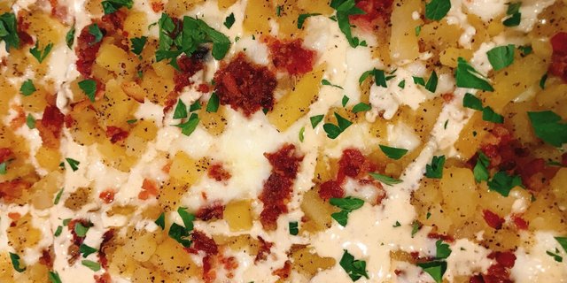 Gluten-Free Potato Carbonara Pizza