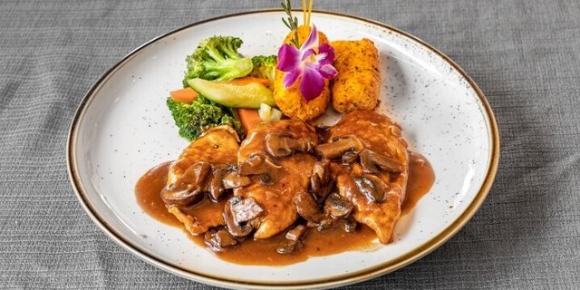Chicken Marsala