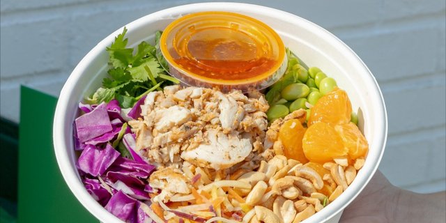 Ginger Sesame Crunch Salad Bundle