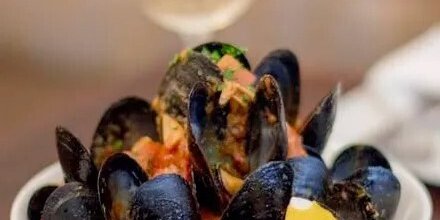 Cozze al Vino Bianco Tray