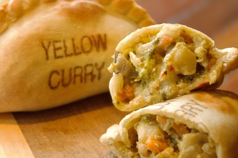Yellow Curry Empanada