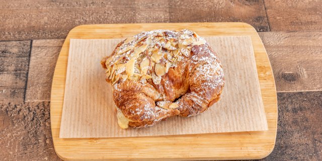 Almond Croissant