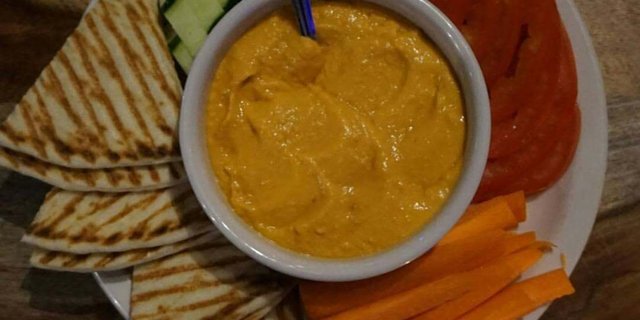 Hummus