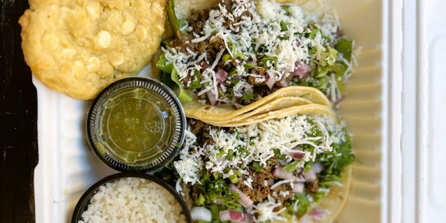 2 Tacos Boxed Lunch