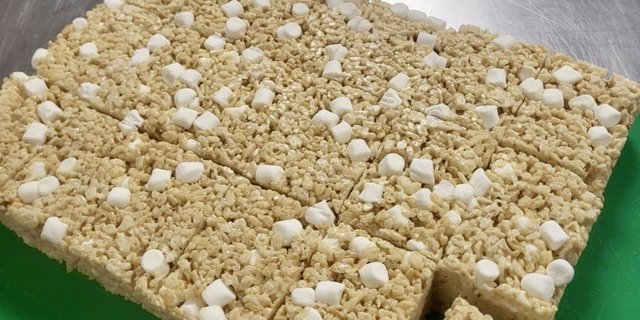 Vanilla Bean Rice Crispy Bars