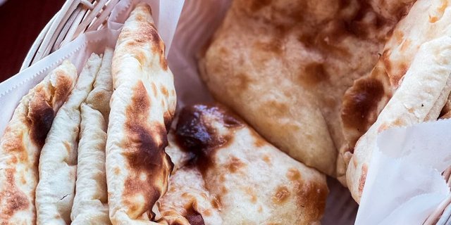 Cheese Naan