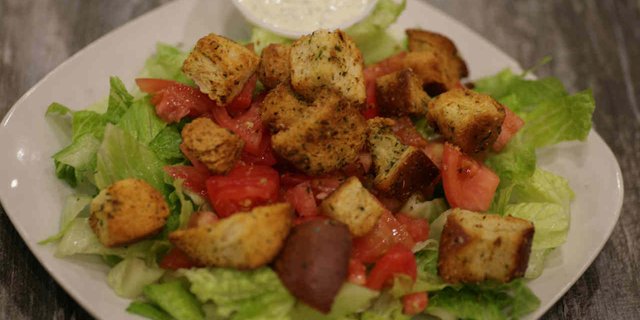 Regular Caesar Salad