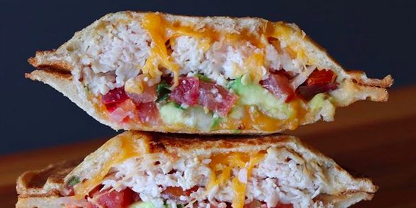 No. 20 Sliced Turkey & Bacon Toasted Lunch W/ Kale & Dessert Bar