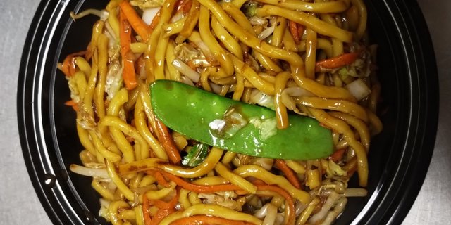 Vegetable Lo Mein