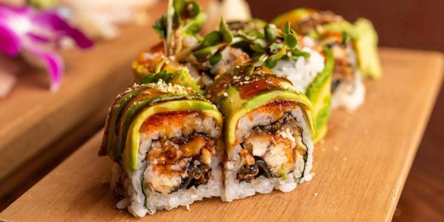 Dragon Roll