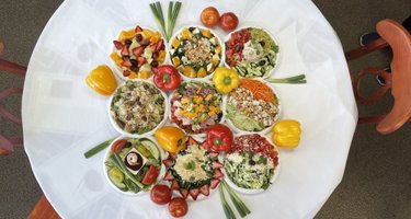 Woody’s Famous Salads