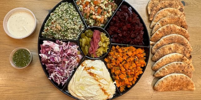 Signature Platter