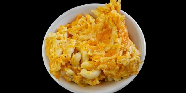 Baked Macaroni & Cheese Tray