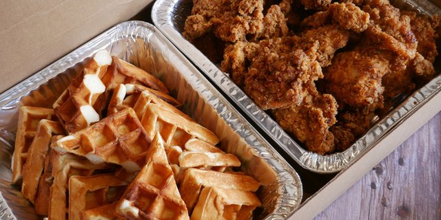 Classic Chicken & Waffles