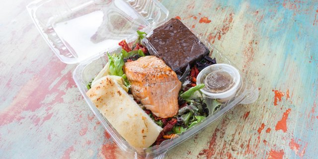 Grilled Salmon Salad Boxed Lunch