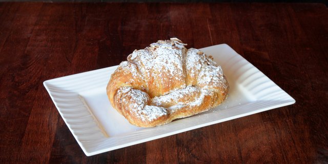 Almond Croissant
