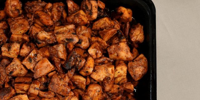 Spicy Chicken Teriyaki Bar - Feeds Up To 10