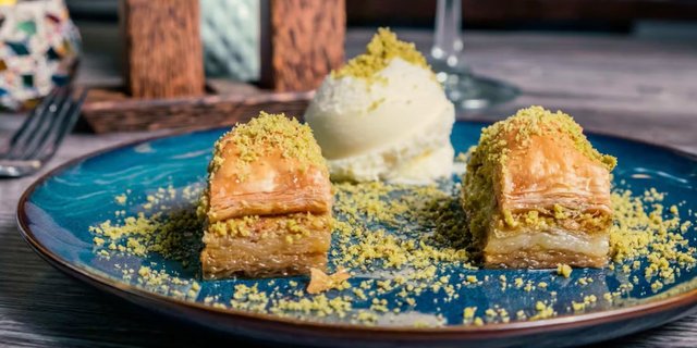 Pistachio Baklava