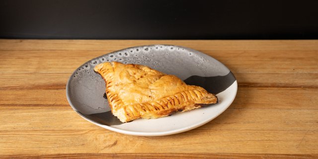 Ricotta & Spinach Turnover