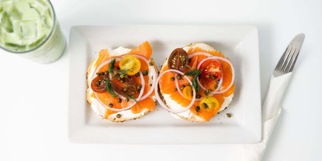 Lox Bagel Platter