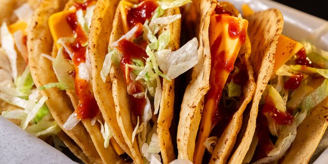 Hotshots Famous Tacos