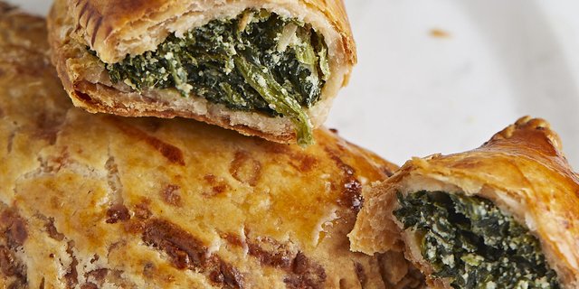Spinach Ricotta Hand Pie