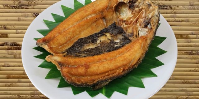 Fried Deboned Milkfish