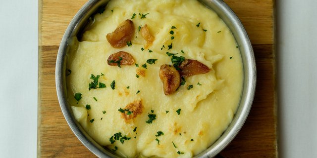 Roasted Garlic Mashed Potatoes