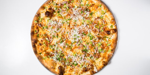Onion Garlic Pizza