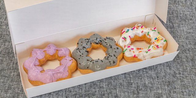 3 Mochi Donuts