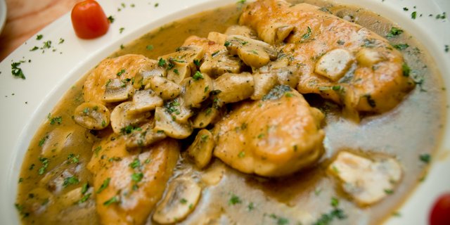 Chicken Marsala w/ Pasta