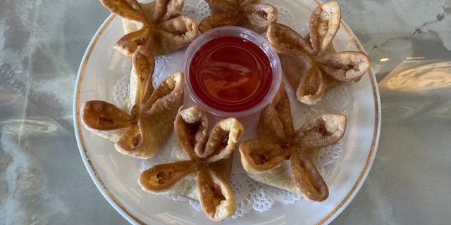 Crab Rangoon