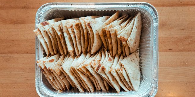 Pita Bread Tray