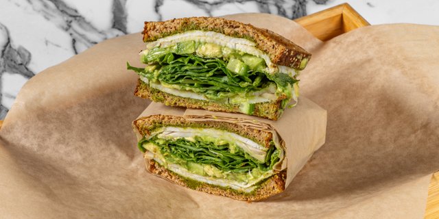 Turkey Avocado Sandwich