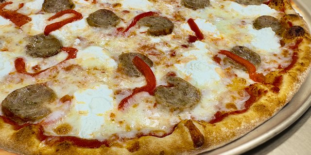 Sausage & Peppers Pizza