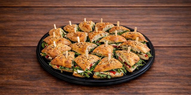 Picante Turkey Arugula Sandwich