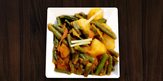 Aloo Ra Seemi Ko Tarkari