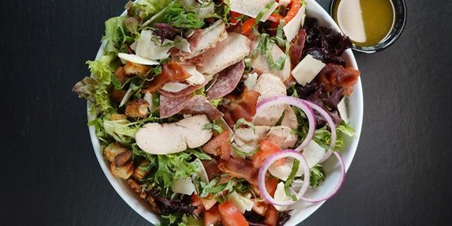 Tuscan Chicken Salad