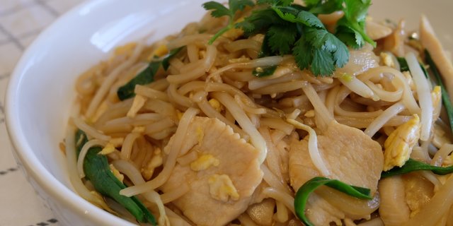 Chicken Pad Thai