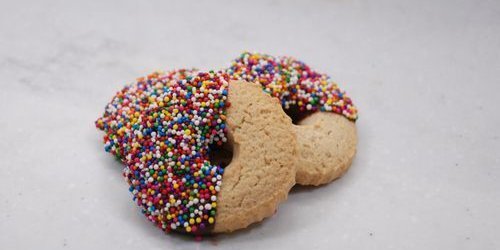 Round 1/2 Chocolate Dipped w/ Candy Sprinkles