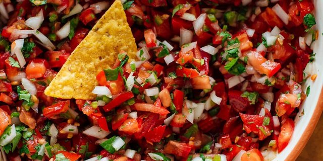 Pico De Gallo w/ Tortilla Chips