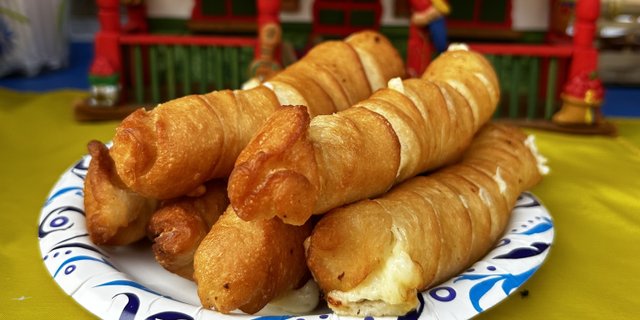 Mini Cheese Finger
