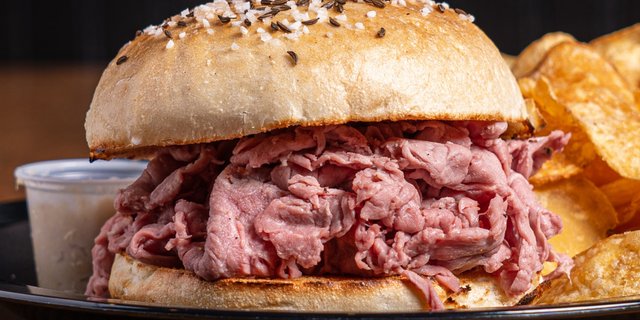 Beef on Weck