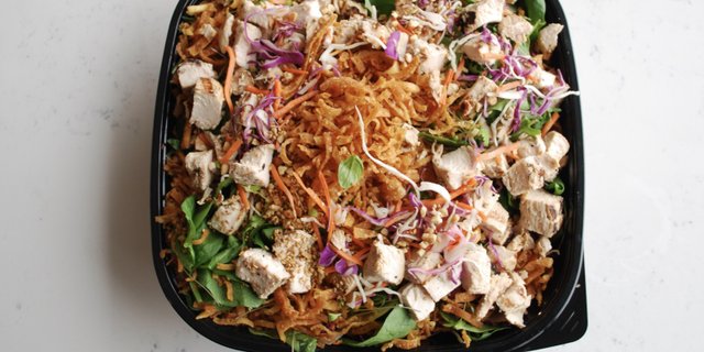 Thai Peanut Salad w/ Chicken