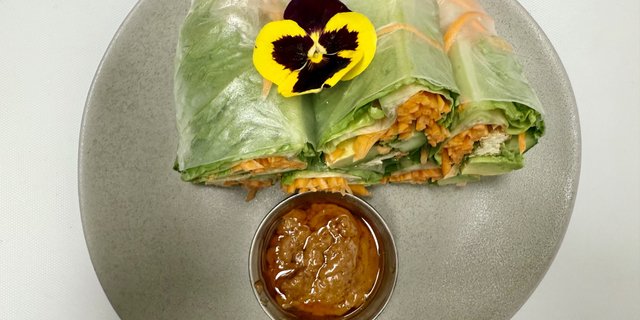 Fresh Roll Tray