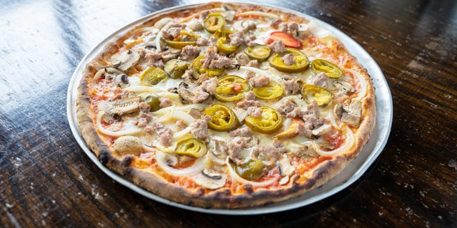 Four Top Pizza