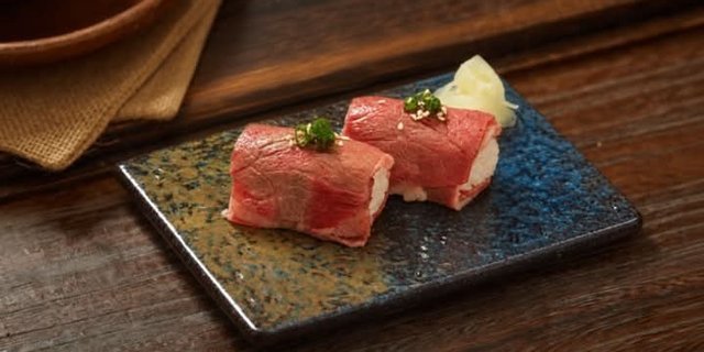 Seared Wagyu Sushi 2pcs