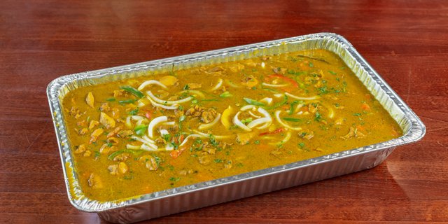 White Curry Chicken