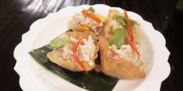 Crab Rangoon