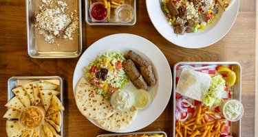 Acropolis Gyros